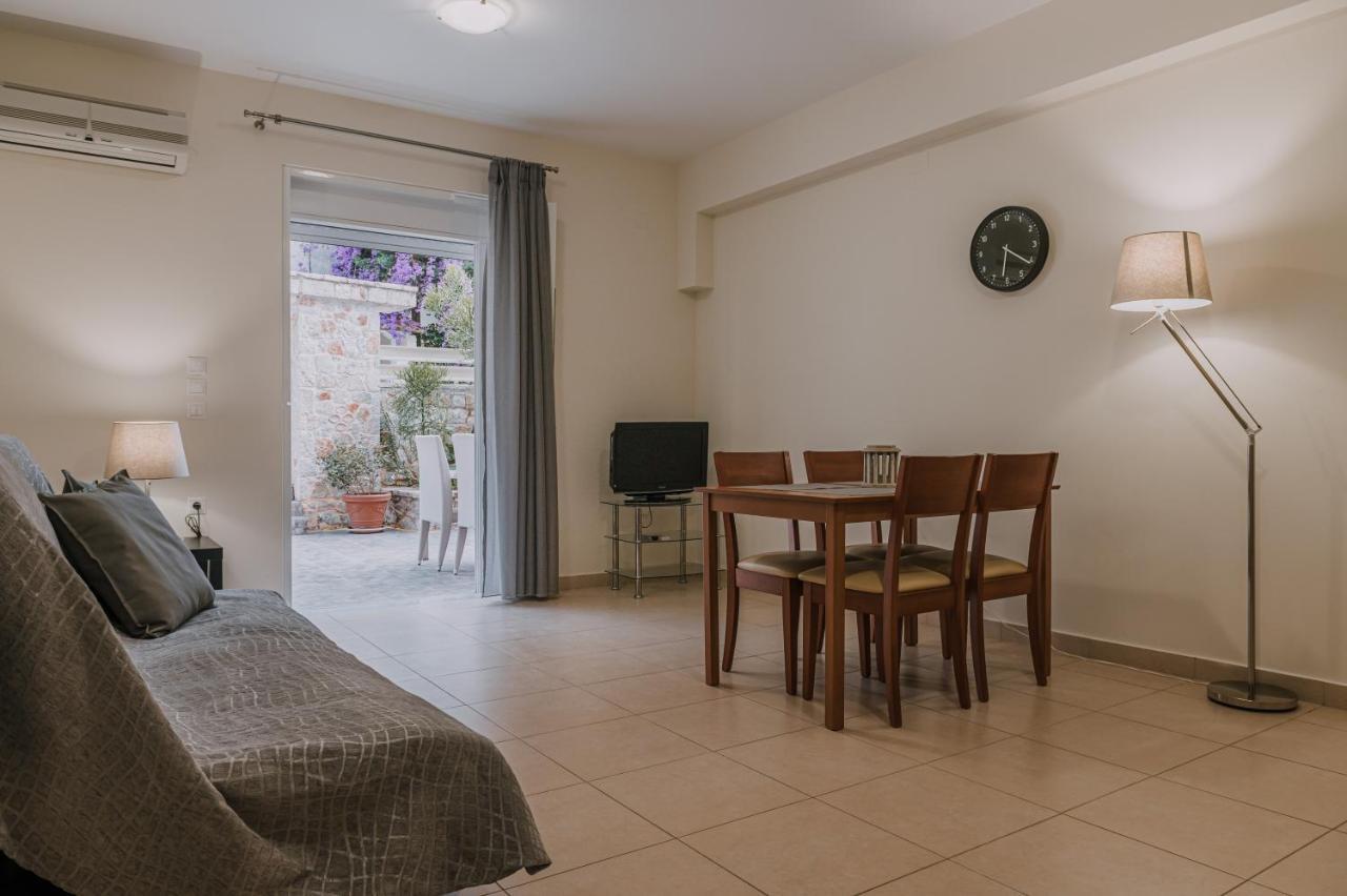 Hb Modern Apartments Tolo Ngoại thất bức ảnh