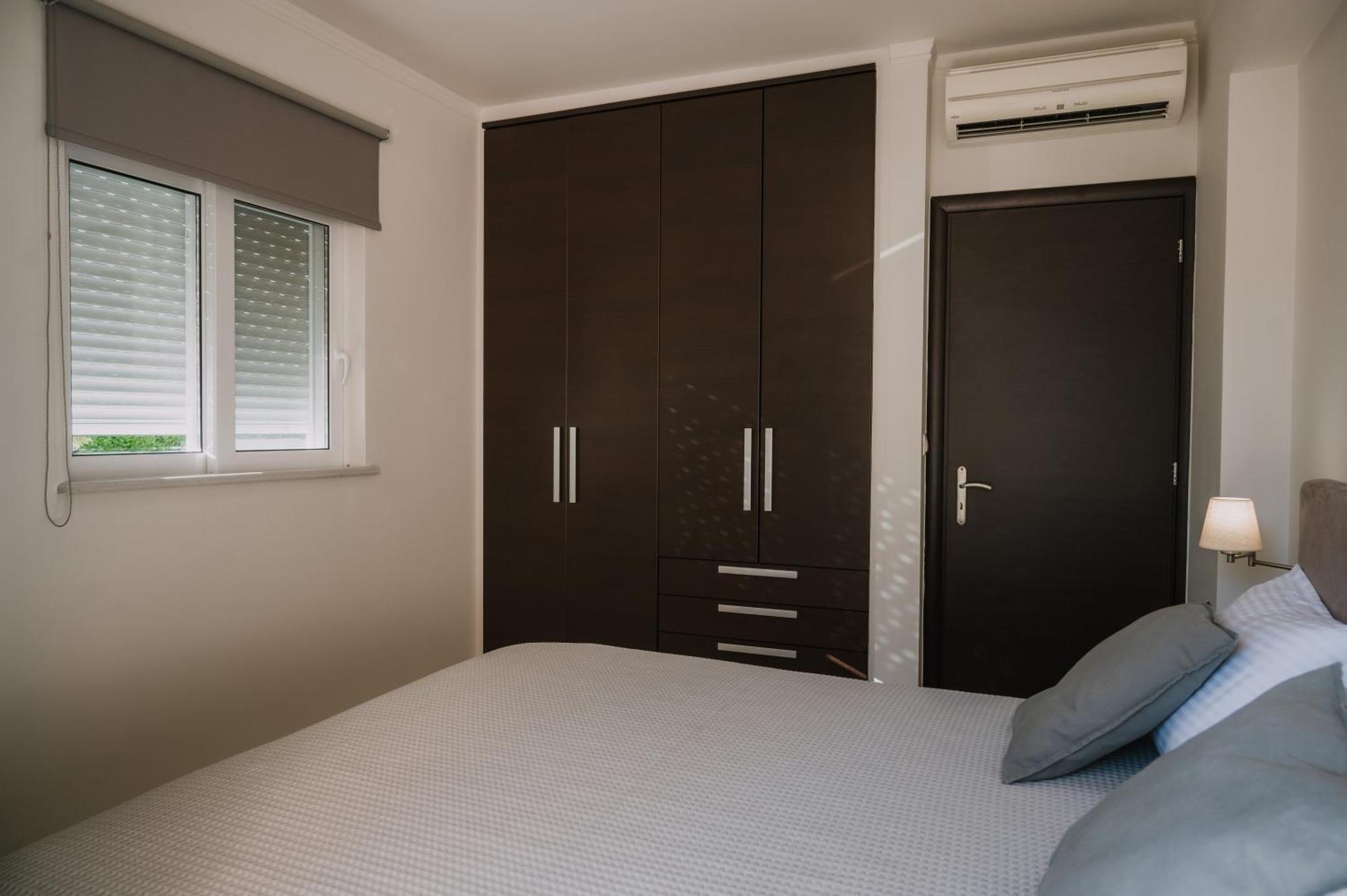 Hb Modern Apartments Tolo Ngoại thất bức ảnh