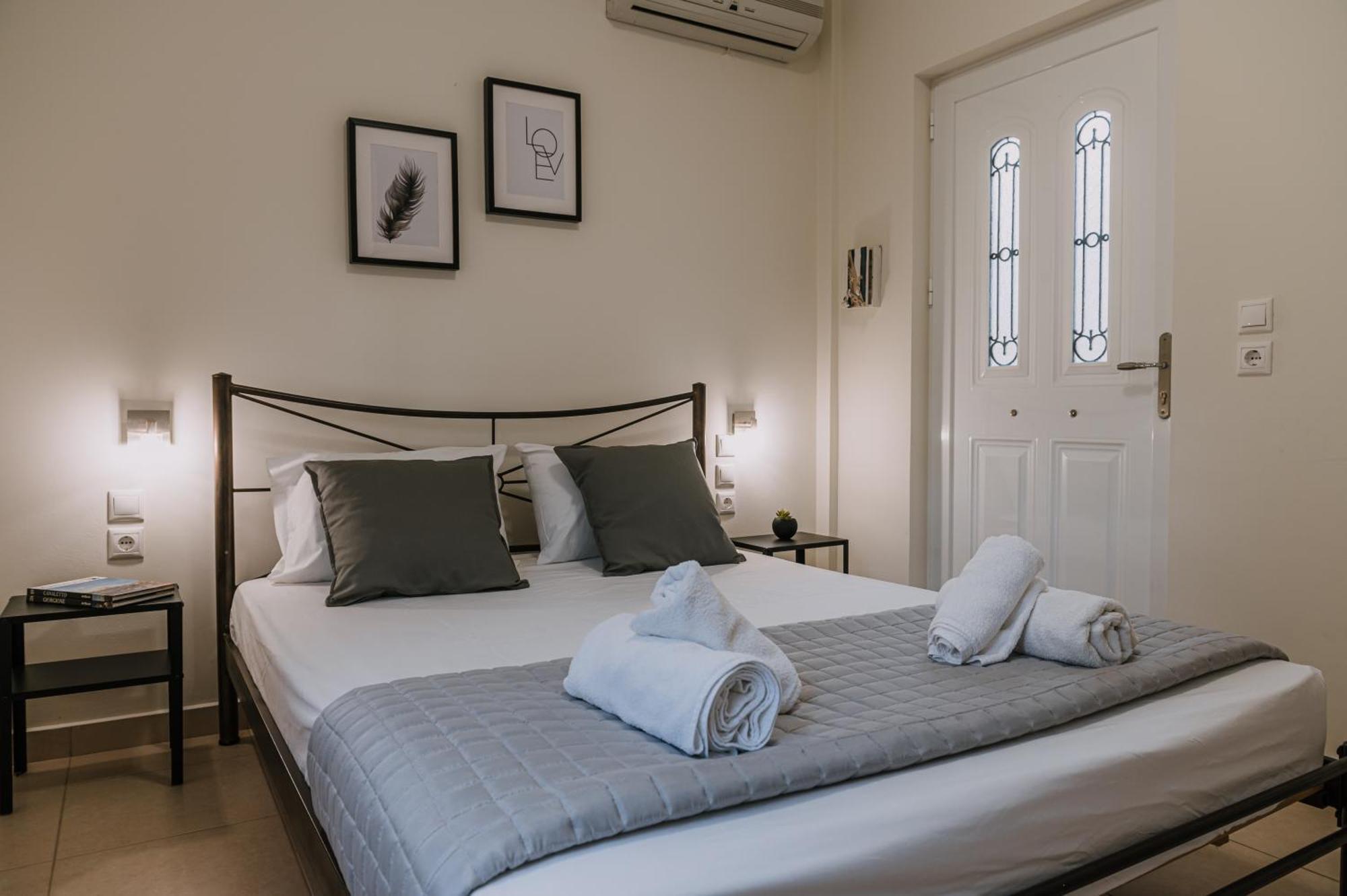 Hb Modern Apartments Tolo Phòng bức ảnh